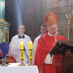 Msza św. i procesja w radomskim skansenie