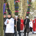 Msza św. i procesja w radomskim skansenie