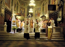  Msza św. dziękczynna za papieża Franciszka w płockiej bazylice katedralnej 