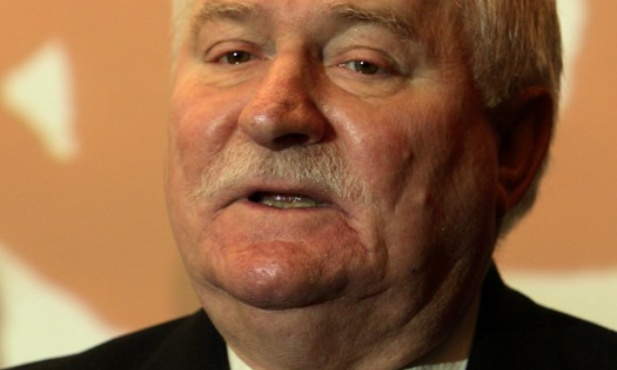 Wałęsa: Mniejszość prześladuje większość