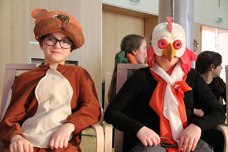 Zabawa w teatr