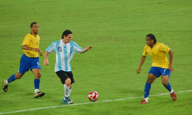 Dedykują papieżowi mecz Włochy-Argentyna