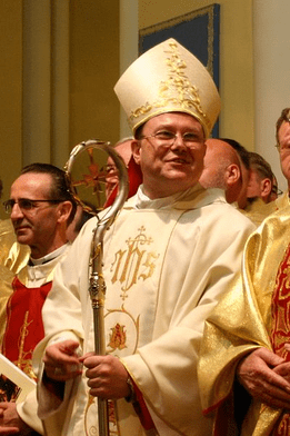 Abp Pezzi przeciw dyskryminacji katolików