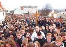 Już wkrótce wały jasnogórskie wypełnią się maturzystami z diecezji płockiej