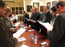 Każde spotkanie grupy synodalnej rozpoczyna modlitwa w intencji Kościoła płockiego