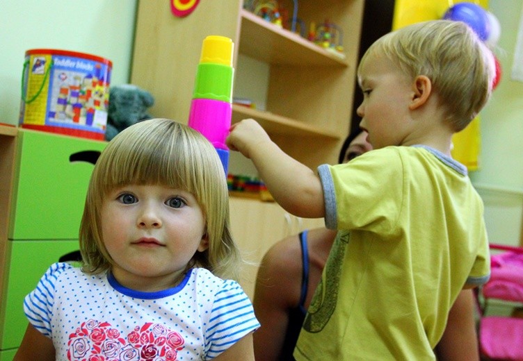 Samych trzylatków jest tyle, że mogłyby zająć wszystkie miejsca przedszkolne w stolicy