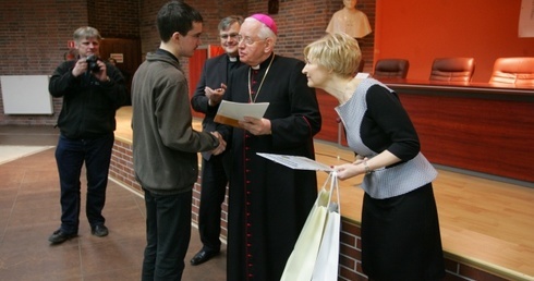 Z teologią za pan brat 