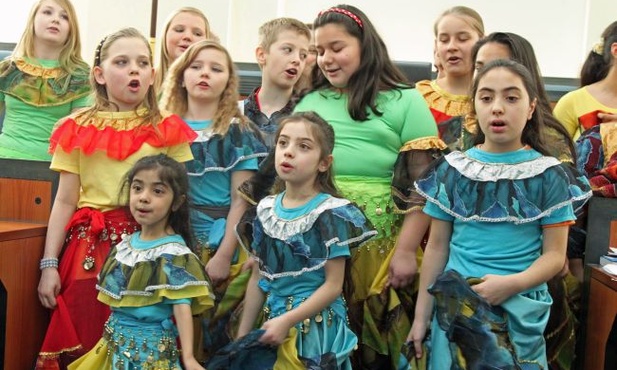 Romowie opanowali urząd (wideo)