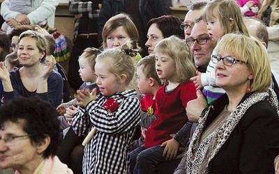  Przedszkolaki świetnie bawiły się na wiosennym festynie