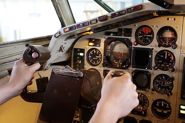 TU-154, numer boczny 101