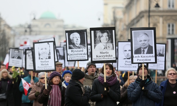Ku pamięci, ku przestrodze 