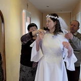 W tej sukni Paulina Kucińska składała ślub czystości w katedrze łowickiej