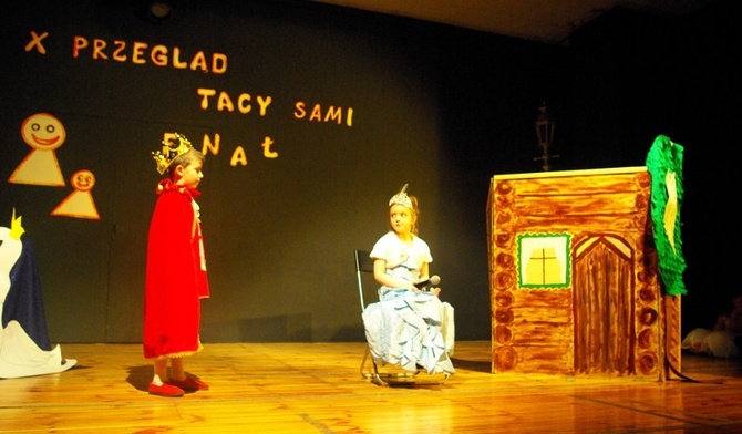 „Tacy sami”