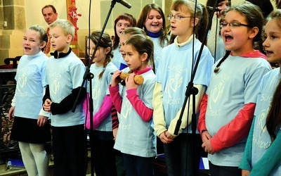 Schola Aniołki, gospodarz festiwalu