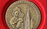 Okolicznościowy medal grybowskiej bazyliki