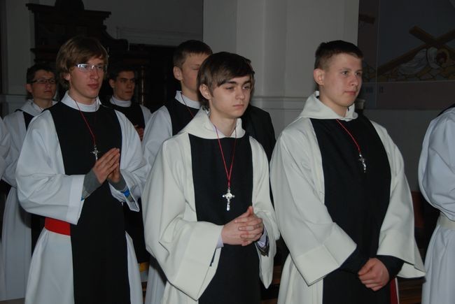 Nowi ceremoniarze i lektorzy 