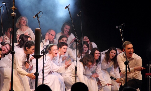 "Własność Boga" w ofensywie 