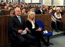 Anna Maria Wesołowska, sędzia z 32-letnim stażem, na spotkanie z młodzieżą zaproszona została przez Straż Miejską w Płocku