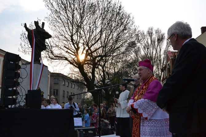 Św. Wojciech odsłonięty