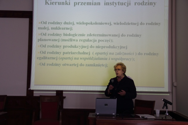 Konferencja na temat rodzin wielodzietnych 