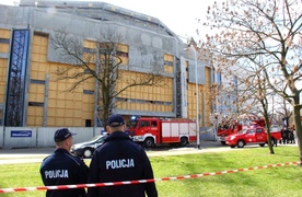 Pożar wybuchł zaledwie 9 dni po uroczystym zawieszeniu wiechy na budynku Teatru