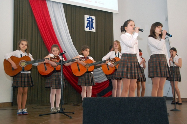 Jubileuszowy konkurs pieśni i poezji patriotycznej