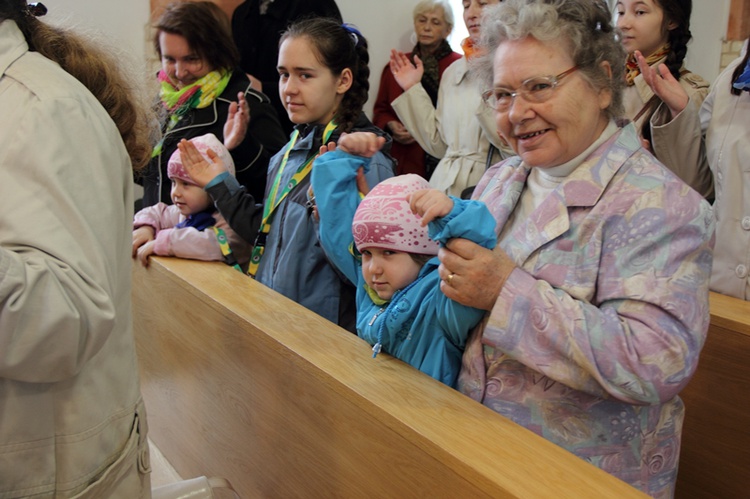 Koła różańcowe w centrum handlowym SCC