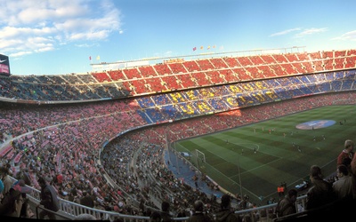 Na Camp Nou mozaika z 90 tysięcy kartoników