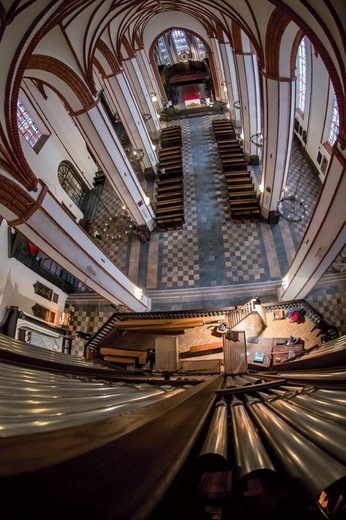 Organy w katedrze św. Jana w Warszawie będą remontowane przez firmę Kamińskich 