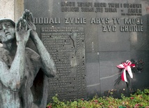 Pomnik Stoczniowców poległych w Gdańsku
