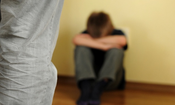 Aresztowano ponad 100 członków siatki pedofilskiej