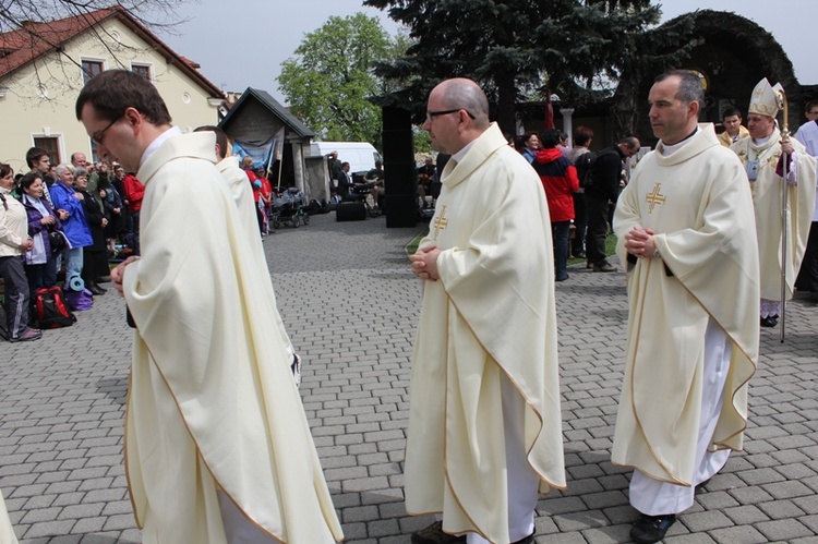 Eucharystia pątników z bp. Piotrem Gregerem