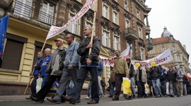 Manifestacja bezdomnych i wykluczonych