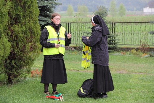 Pielgrzymka z Roszkowej Woli do Żdżar