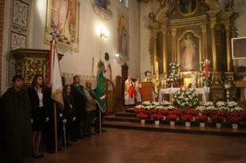 Msza św. za Ojczyznę w kościele pw. Nawiedzenia NPM w Ciechanowie