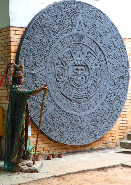 Aztecki kalendarz