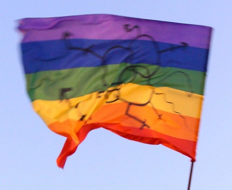 Premier przeprasza za karanie homoseksualistów