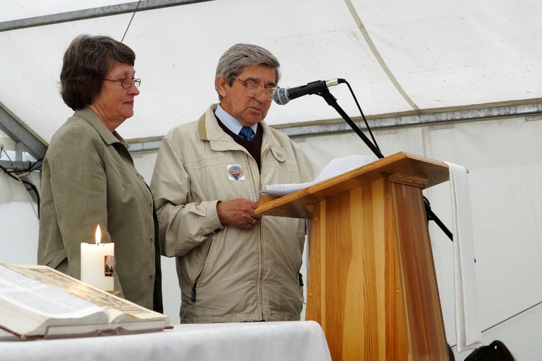 Wspomnienia i modlitwa oazowiczów