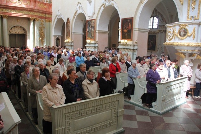Pielgrzymka "Przyjaciół Paradyża"