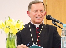 Abp Mieczysław Mokrzycki opowiadał studentom KUL o swojej pracy u boku Jana Pawła II