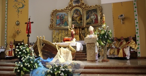 Jubileuszowa Msza Święta w kościele św. Józefa w Ujsołach