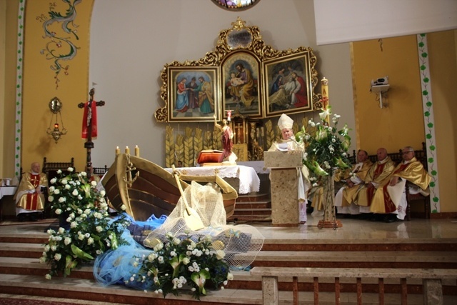 Jubileuszowa Msza Święta w kościele św. Józefa w Ujsołach
