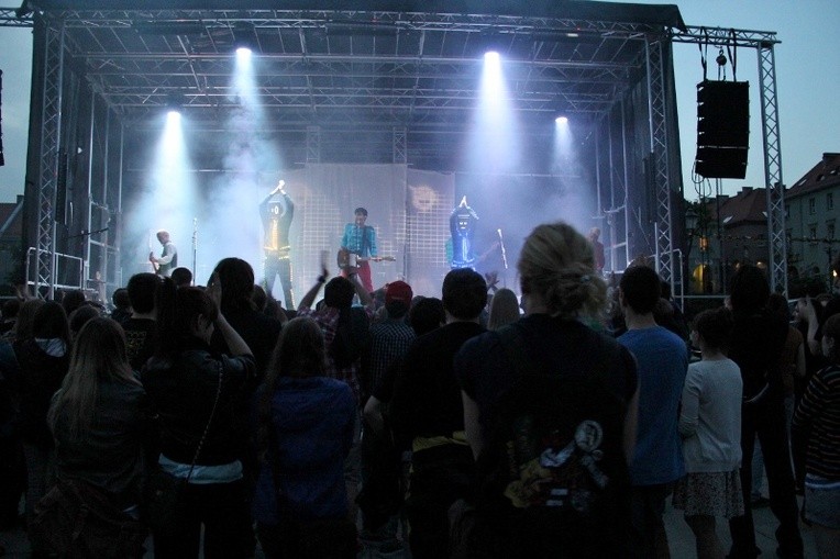 No Longer Music w Wodzisławiu Śląskim
