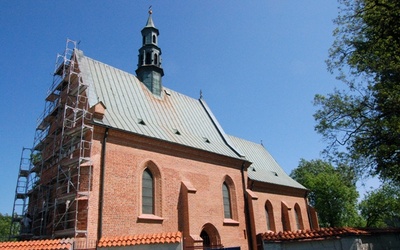 Między innymi dzięki wsparciu unijnemu z dnia na dzień pięknieje radomski kościół pw. św. Wacława