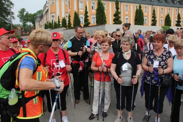 II Pielgrzymka Nordic Walkerów