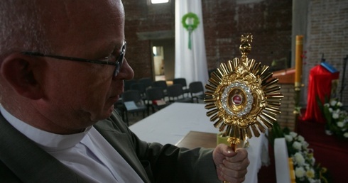 Bł. Jose nas zawstydza