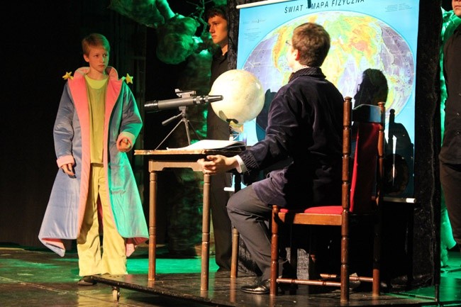 Grali i śpiewali dla Igora