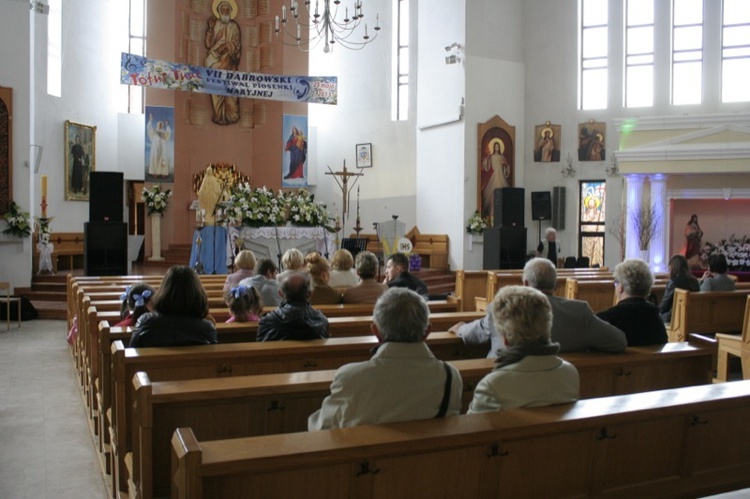 VII Dąbrowski Festiwal Piosenki Maryjnej