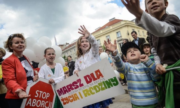 Rodziny walkowerem nie oddamy