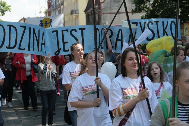 Marsz dla Życia i Rodziny w Koźlu